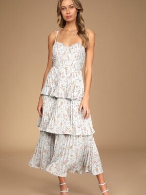 Lulu's White Floral Tiered Midi Dress